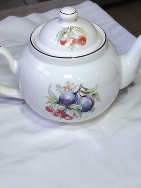 White Ceramic Teapot with Fruit Motif and Gold Trim